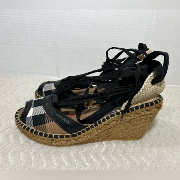 Burberry Women’s Size 37 US 6.5 Ankle Wrap Espadrilles Wedge Open Toe EUC - Picture 3 of 13